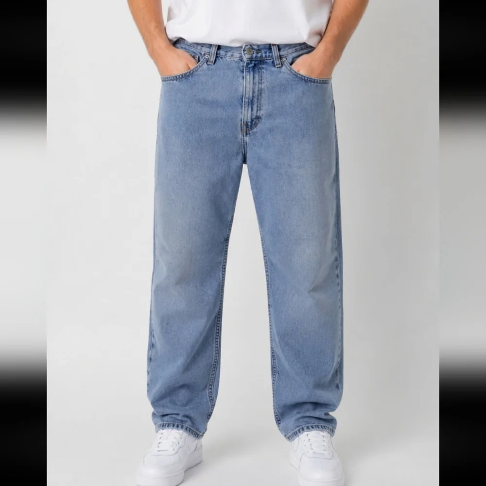 LEVI'S 505 Size 36 Faded Jeans